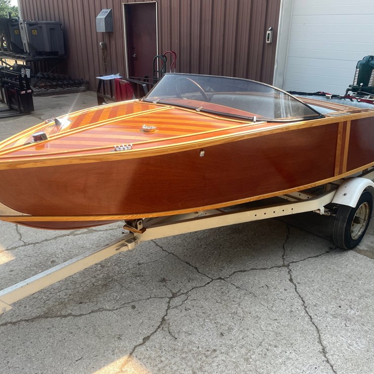 #103 • 1954 14' Vintage Speed Liner Wooden Speedboat (No Title or Registration Card) (Bill of Sale Only)