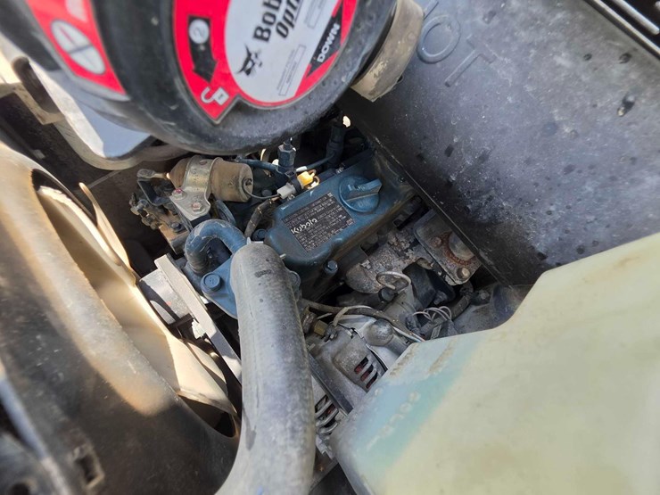 2019-bobcat-mt85-image-10