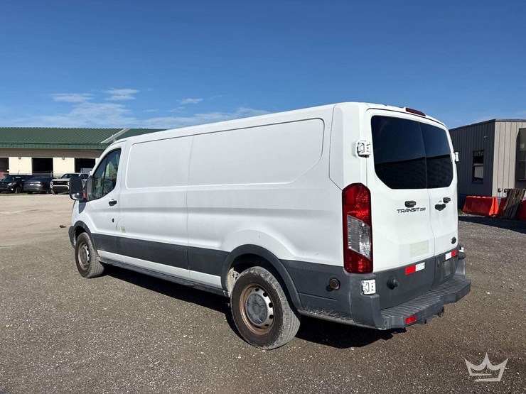 2016-ford-transit-image-4