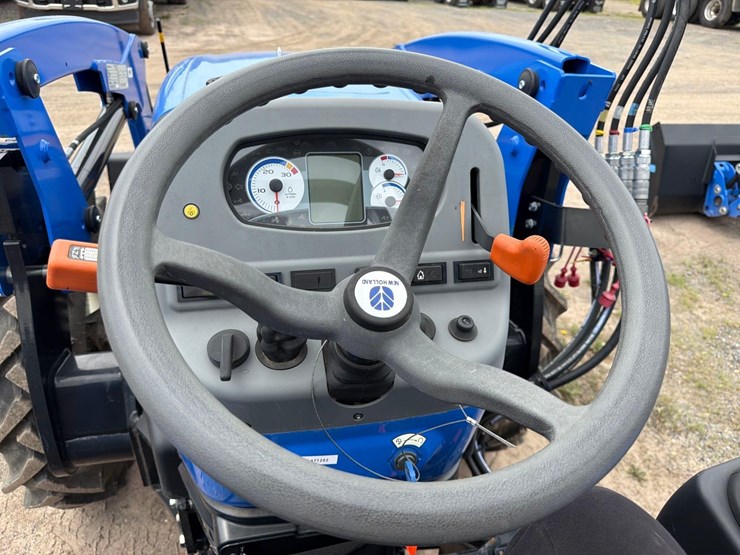 new-holland-workmaster-70-image-19