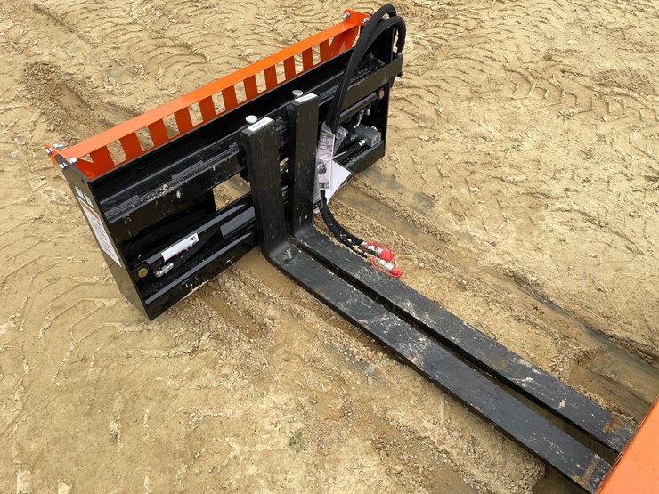 #2012-•-new-wolverine-hydraulic-adjustable-pallet-fork-image-3
