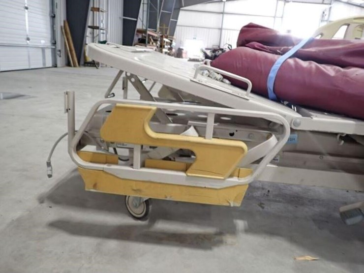 hill-rom-century-medical-bed-image-20