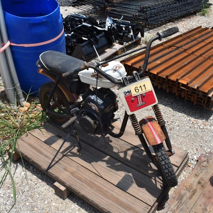 MINI BIKE (NOT RUNNING)