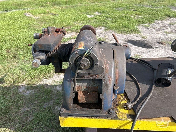 ammco-4000-series-brake-lathe-image-10