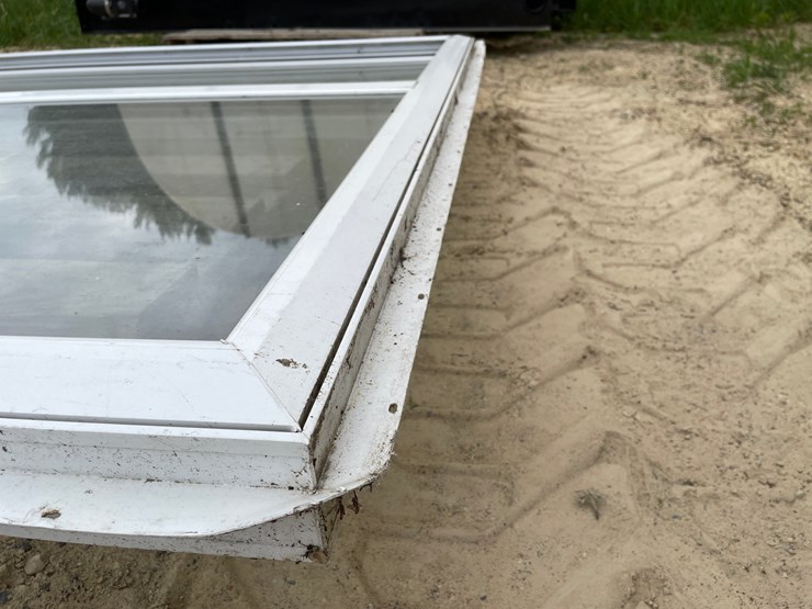 #3402-•-sliding-window-image-9