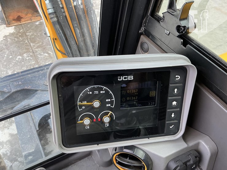 2023-jcb-48z-1-image-18