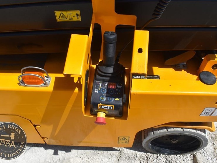 2023-jcb-s4550e-image-14
