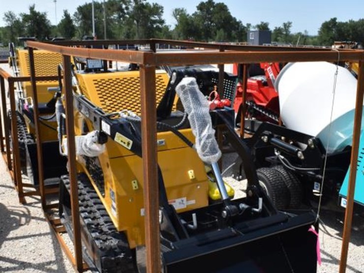 mx-crt23-mini-skid-steer-(serial-#-mxcrt232026x00076)-image-2