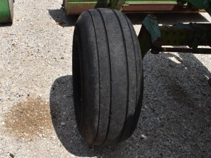 john-deere-4440-image-13