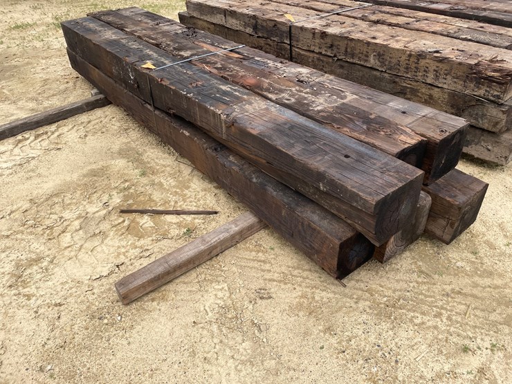 #3442-•-bundle-of-(6)-railroad-ties-image-1