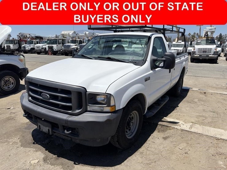 2004-ford-f250-image-1