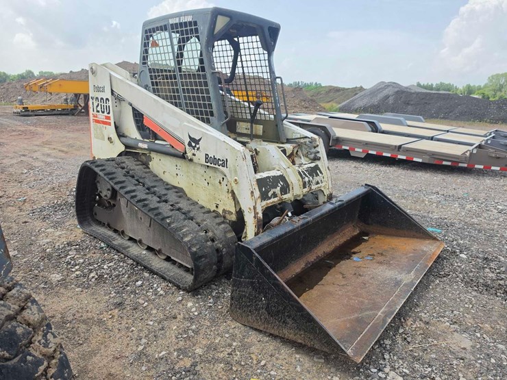 bobcat-t200-image-4