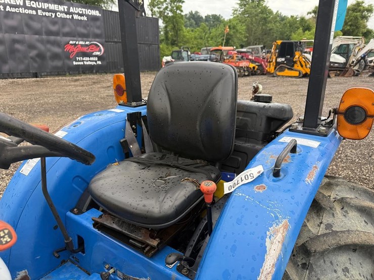 new-holland-workmaster-40-image-19