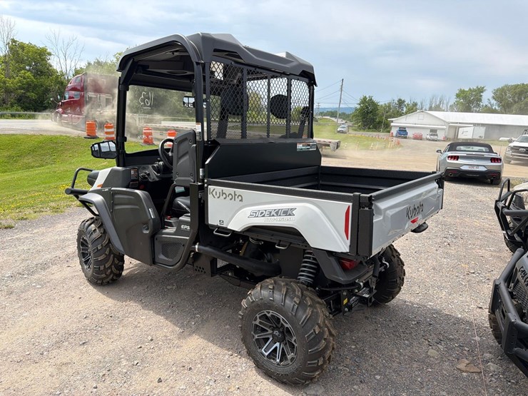 new-2024-unused-kubota-rtvxg850glas2-a-utility-vehicle-vn:-a5kh1rgncrg059039-4x4,-image-5
