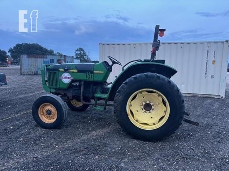 1994-john-deere-5200-image-8