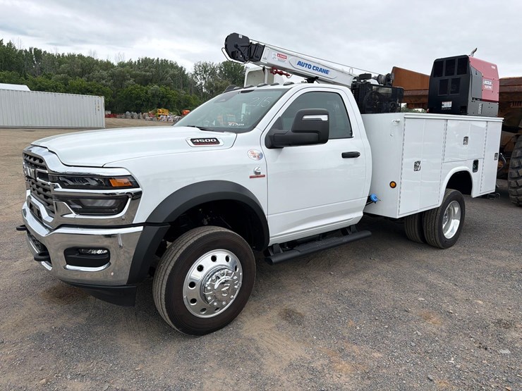 2025-auto-crane-6006eh-image-2
