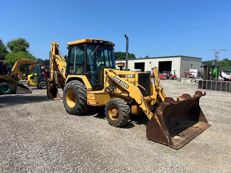 john-deere-310d-image-8