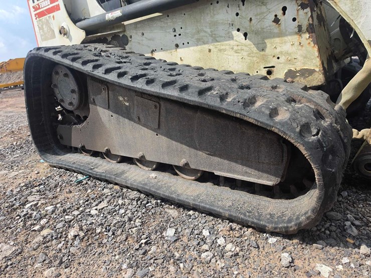 bobcat-t200-image-10