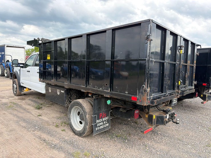 2024-ford-f550-image-5