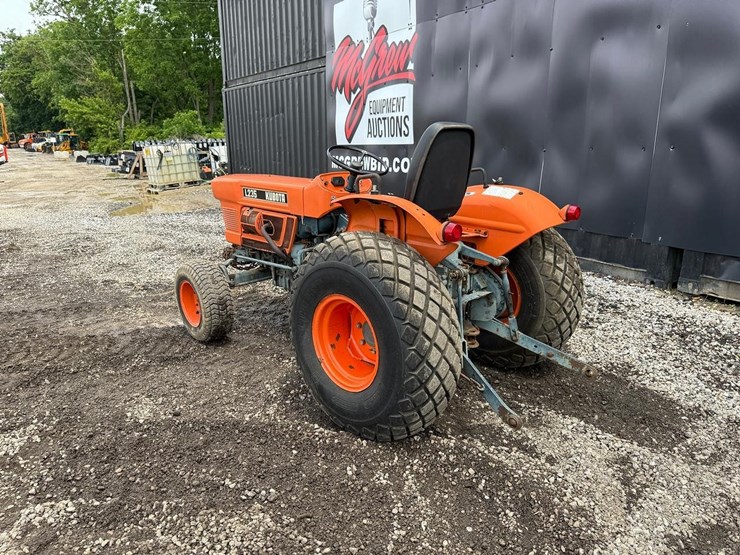kubota-l235-image-2