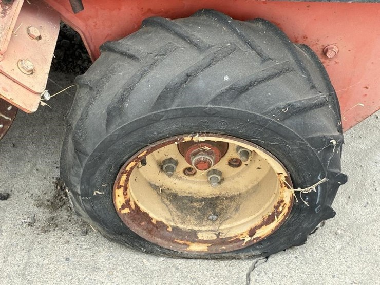 2000-ditch-witch-1030h-image-7