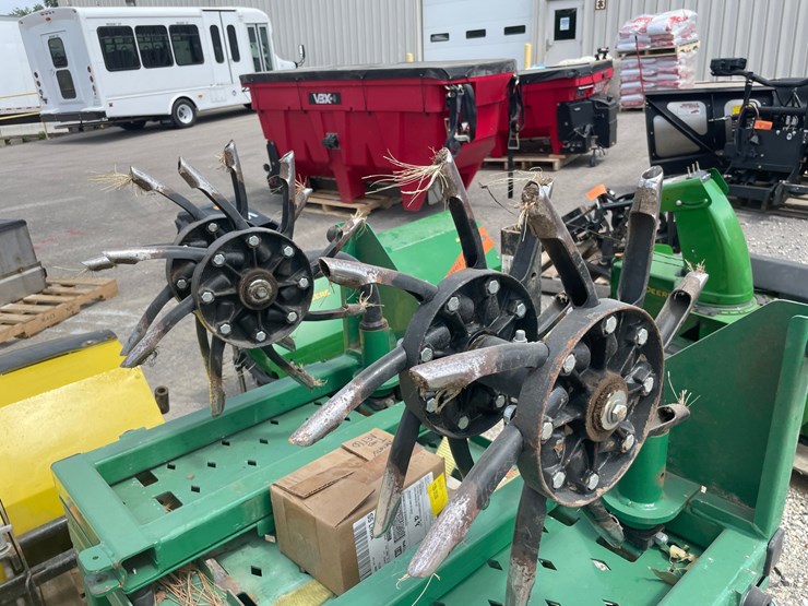#4885-•-billy-goat-aet60-60"-towable-aerator-image-4