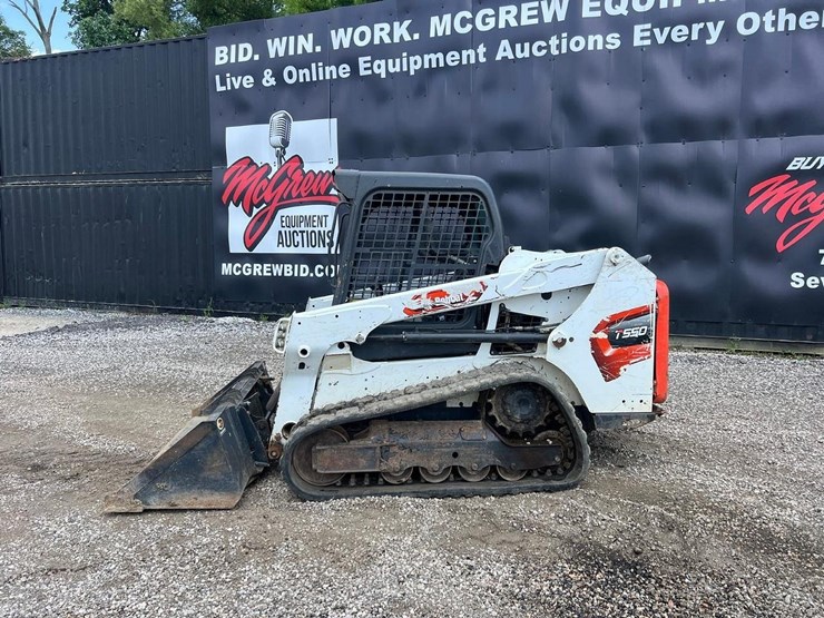 2022-bobcat-t550-image-3