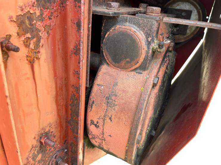 #407-•-h&s-chopper-box-image-26