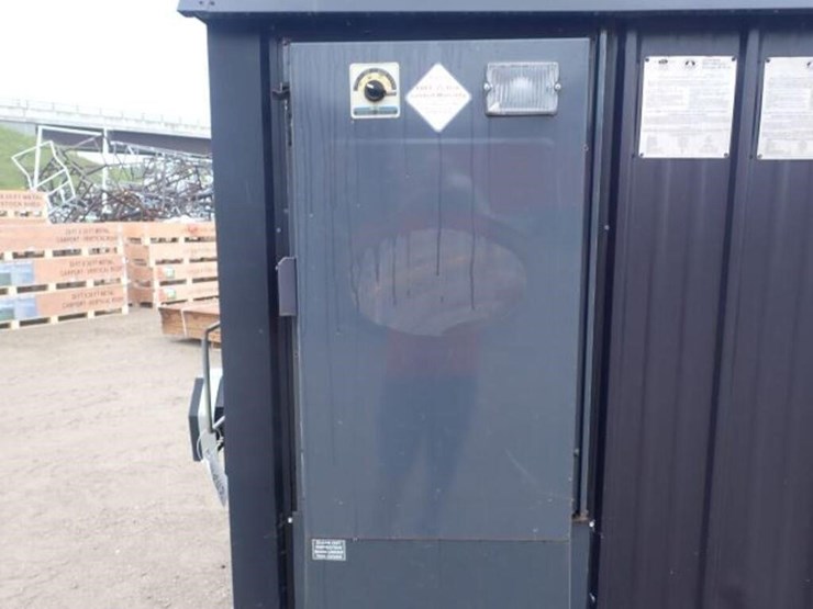 2014-central-boiler-cl-6048-duel-fuel-furnace-image-10