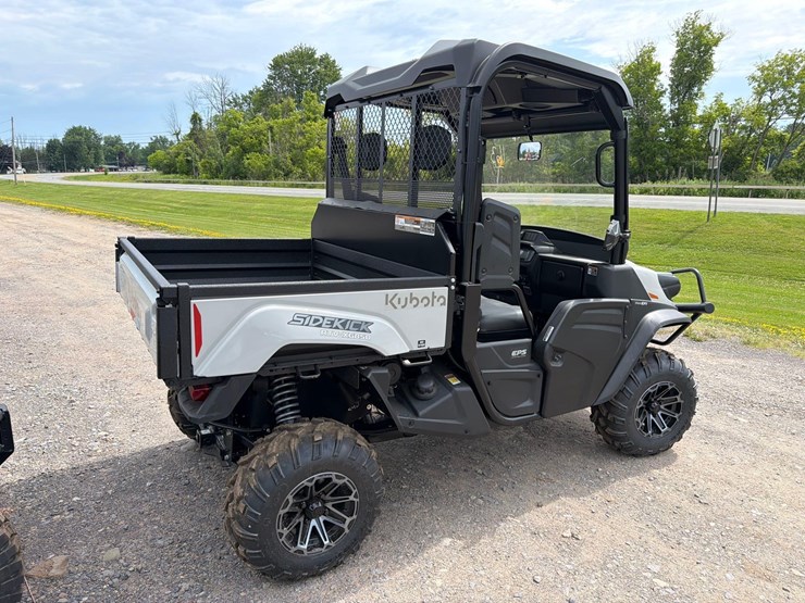 new-2024-unused-kubota-rtvxg850glas2-a-utility-vehicle-vn:-a5kh1rgncrg059039-4x4,-image-4