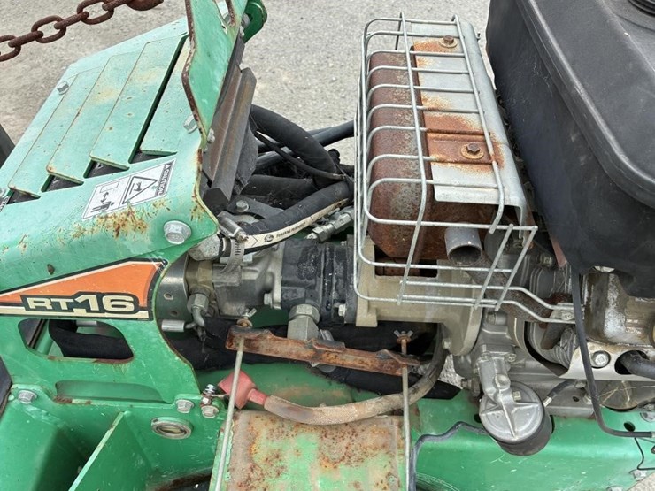 2016-ditch-witch-rt16-image-13