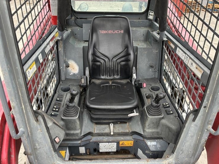 takeuchi-tl12-image-15