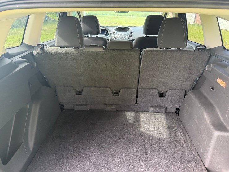 2014-ford-escape-se-image-21