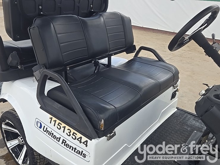 2022-evolution-classic-4-pro-electric-cart-4-seater-image-28