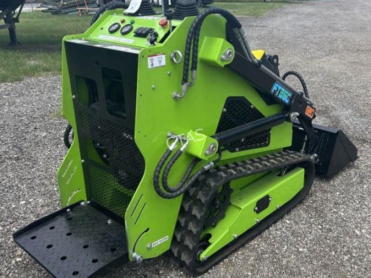 #48-•-mini-skid-steer-loader---ft36c---gas-image-4