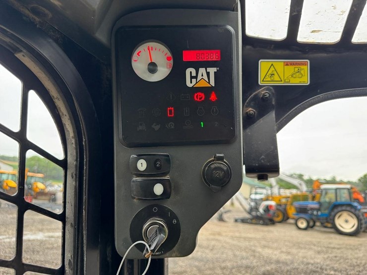 caterpillar-289c-image-24