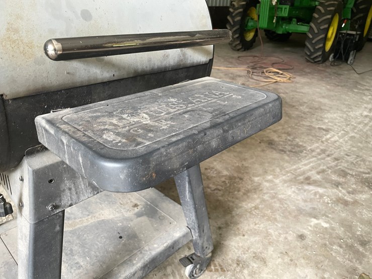 #10717-•-louisiana-sl700-grill-image-5