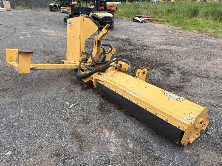 diamond-side-mower-tractor-attachment-image-2