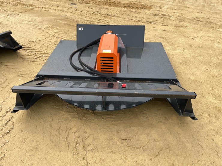 #2018-•-new-wolverine-72"-skid-steer-brush-cutter-attachment-image-2