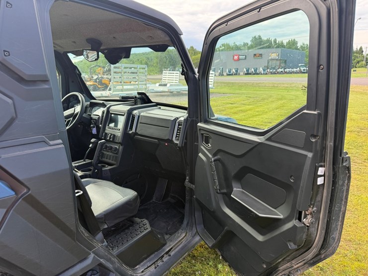 #1426-•-2024-polaris-expedition-4x4-utv-image-34
