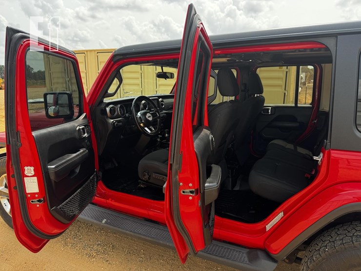2020-jeep-wrangler-image-6