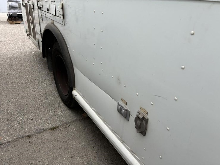 2008-workhorse-w62-image-7