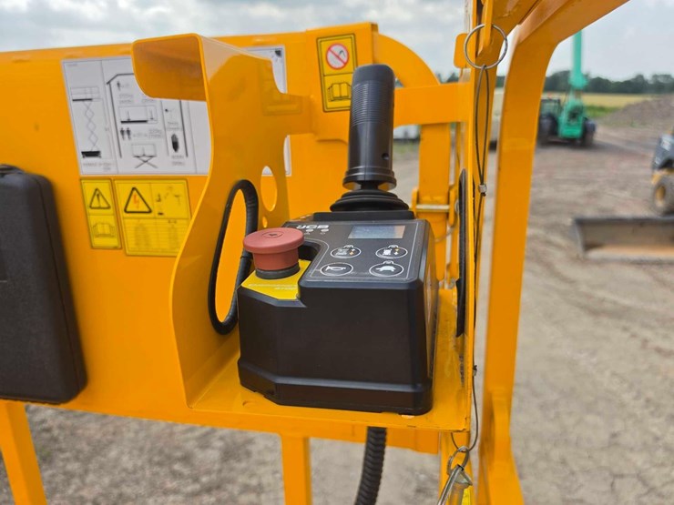 jcb-s3246e-image-7