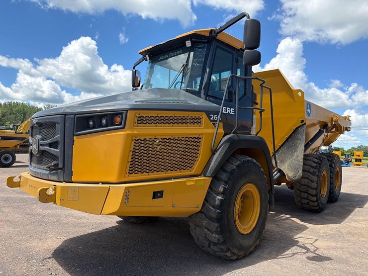 2024-deere-260p-image-1