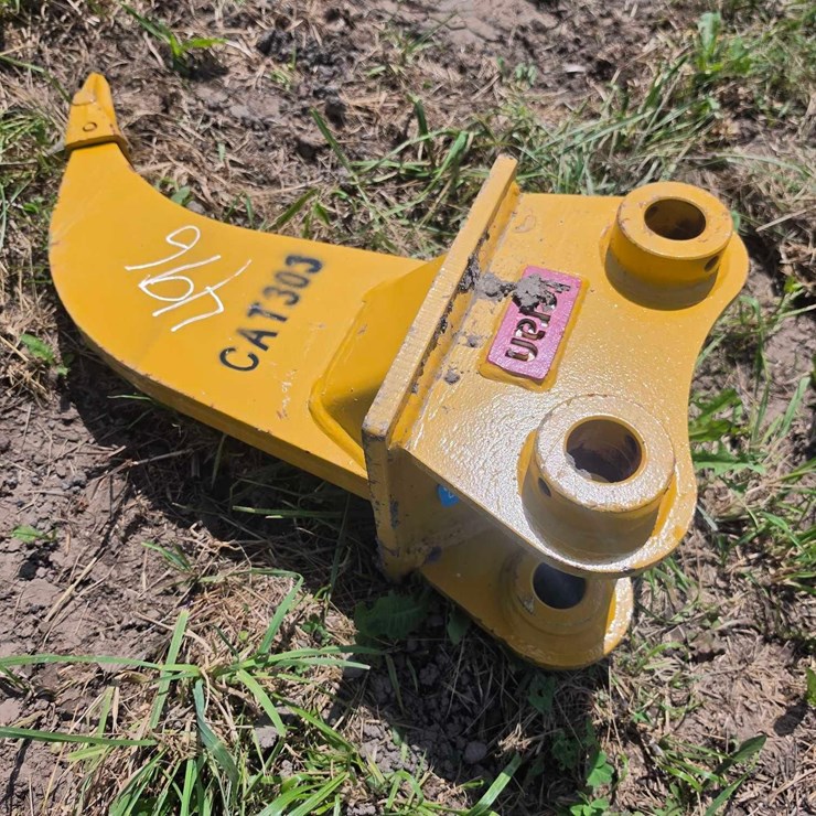 CATERPILLAR 303