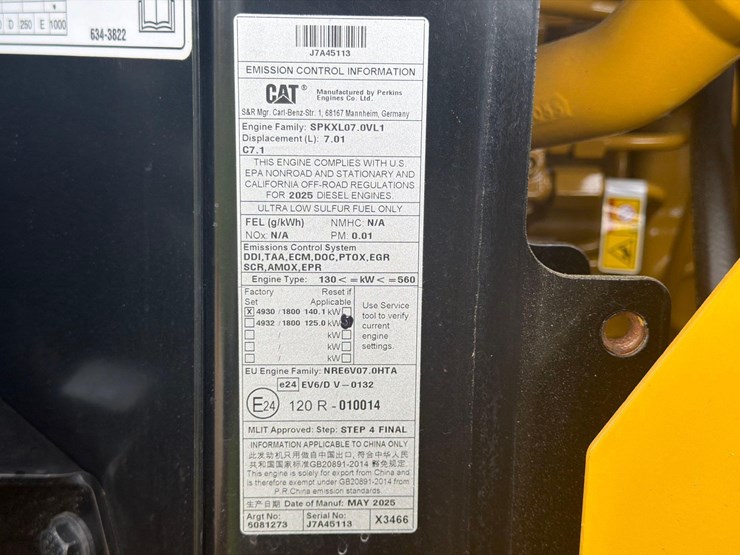 2025-caterpillar-926-image-13