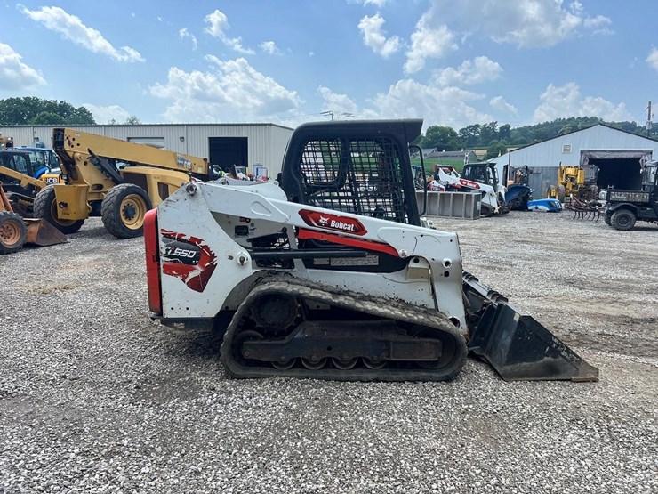 2022-bobcat-t550-image-7