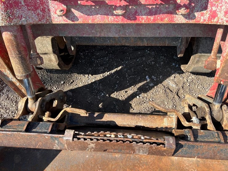 2016-takeuchi-tl10v2-image-13