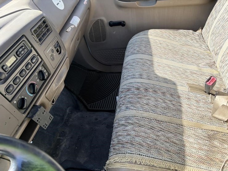 2000-ford-f350-image-19
