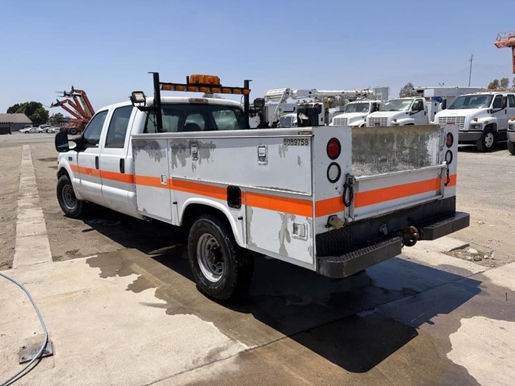 2001-ford-f350-sd-image-4